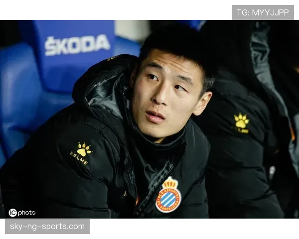 武磊家冰箱里塞满的不是菜，是西甲训练餐